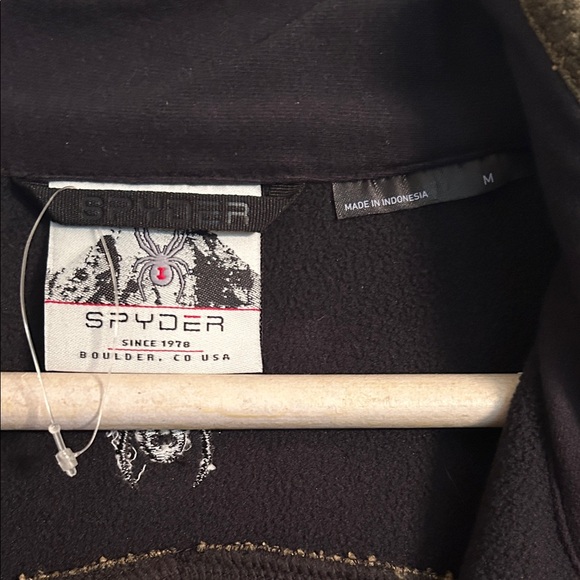 Spyder Olive Khaki and Black Performance Vest - Picture 2 of 4